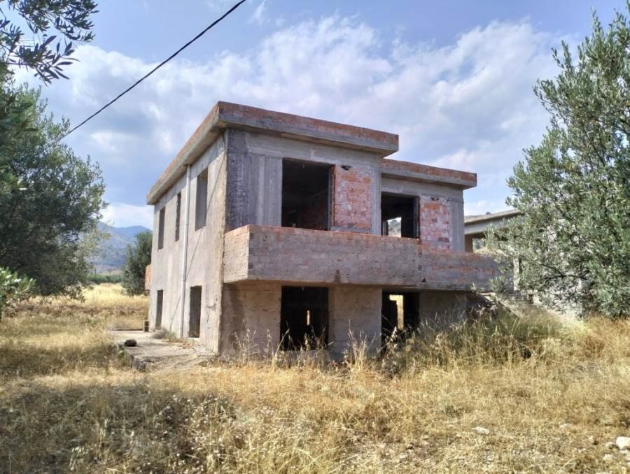 (For Sale) Residential Detached house || Fokida/Galaxidi - 200 Sq.m, 170.000€ 