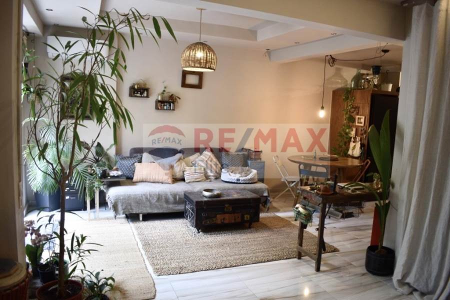 (For Sale) Residential Studio || Athens South/Nea Smyrni - 49 Sq.m, 1 Bedrooms, 250.000€ 