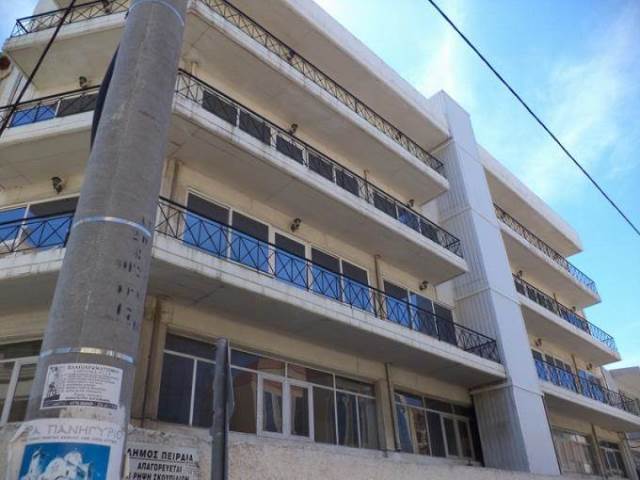 (For Sale) Commercial Building || Piraias/Piraeus - 1.025 Sq.m, 750.000€ 