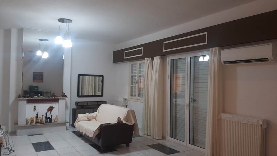 (For Sale) Residential Apartment || Fokida/Itea - 150 Sq.m, 3 Bedrooms, 185.000€ 