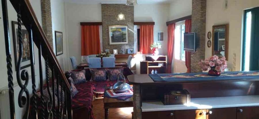 (For Rent) Residential Maisonette || Fokida/Amfissa - 98 Sq.m, 3 Bedrooms, 400€ 