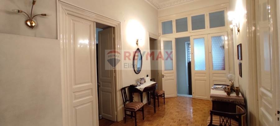 (For Sale) Residential Detached house || Athens Center/Athens - 500 Sq.m, 12 Bedrooms, 730.000€ 