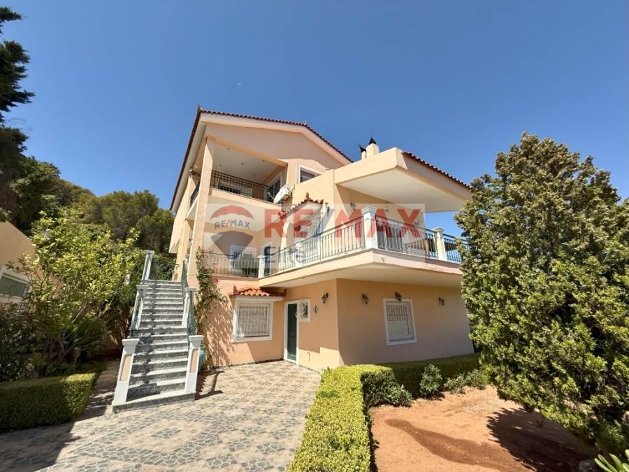 (For Sale) Residential Detached house || East Attica/Kalyvia-Lagonisi - 350 Sq.m, 6 Bedrooms, 770.000€ 