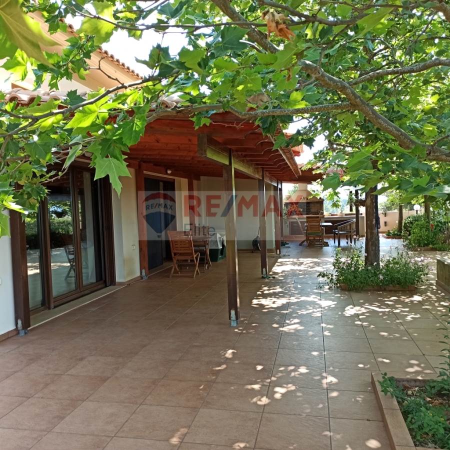 (Προς Πώληση) Κατοικία Μονοκατοικία || Ανατολική Αττική/Καπανδρίτι - 225 τ.μ, 4 Υ/Δ, 480.000€ 