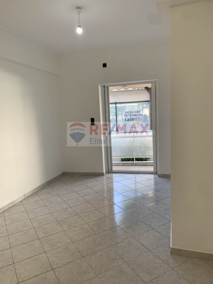 (Προς Πώληση) Κατοικία Διαμέρισμα || Πειραιάς/Πειραιάς - 72 τ.μ, 2 Υ/Δ, 140.000€ 