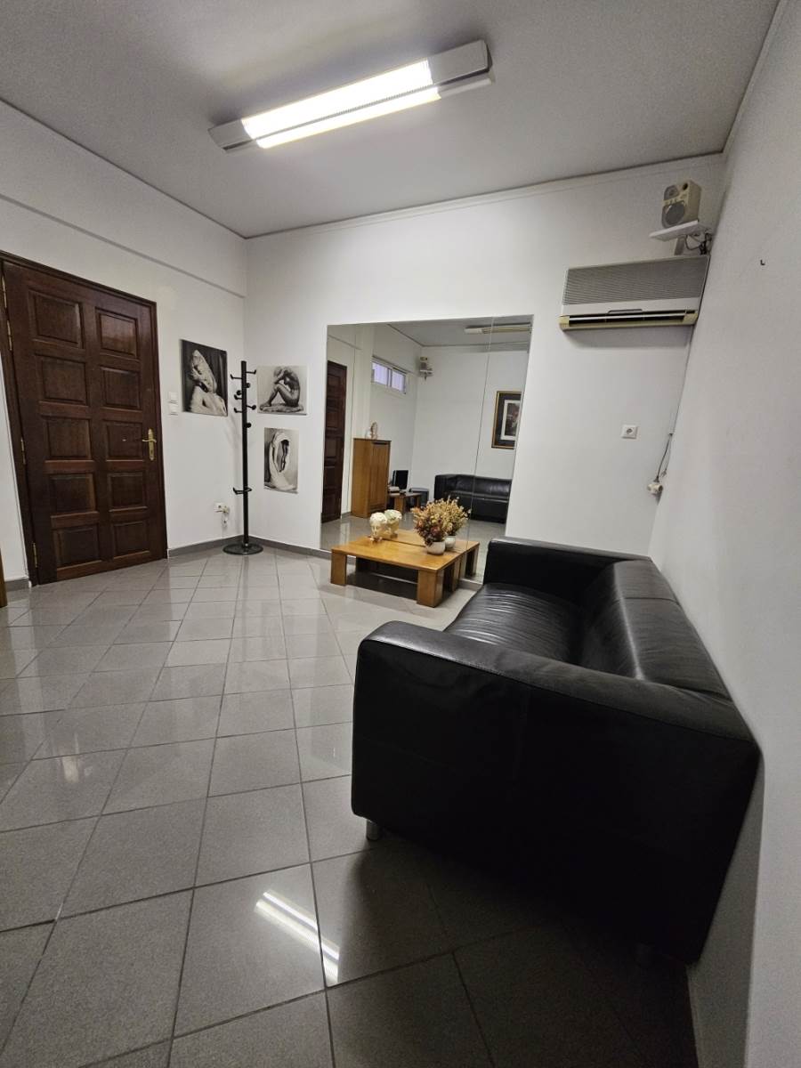 (Προς Ενοικίαση) Επαγγελματικός Χώρος Γραφείο || Αθήνα Κέντρο/Αθήνα - 51 τ.μ, 690€ 