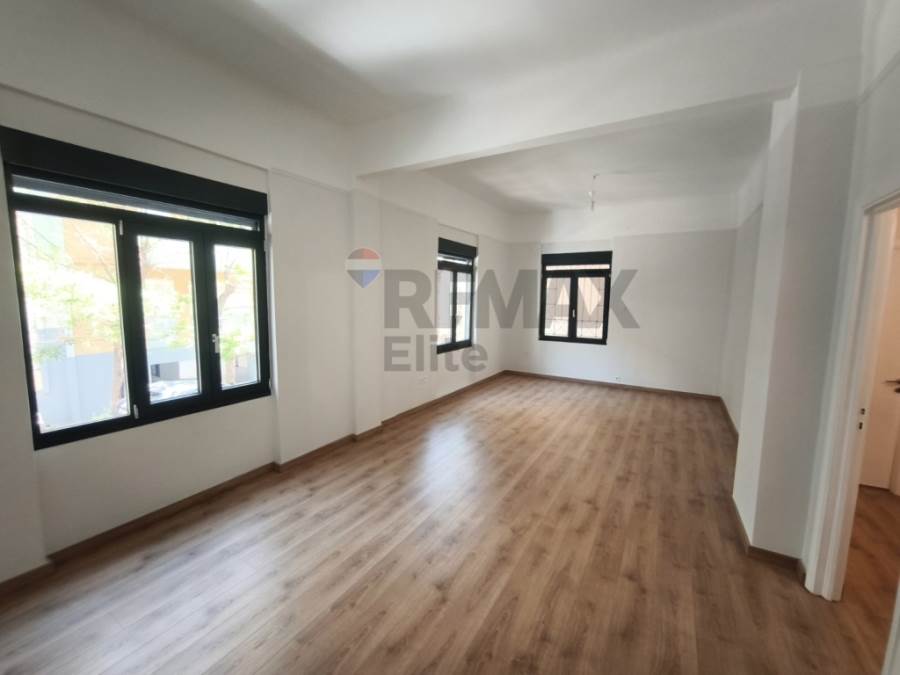 (Προς Ενοικίαση) Επαγγελματικός Χώρος Γραφείο || Αθήνα Κέντρο/Αθήνα - 140 τ.μ, 2.100€ 