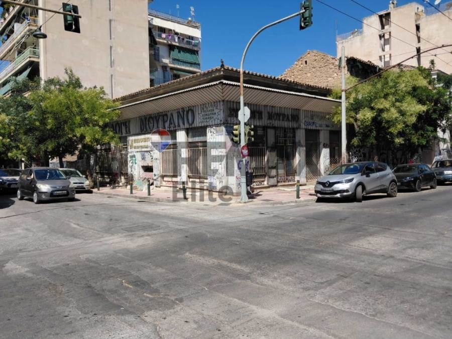 (For Sale) Commercial Retail Shop || Athens Center/Athens - 240 Sq.m, 1.250.000€ 